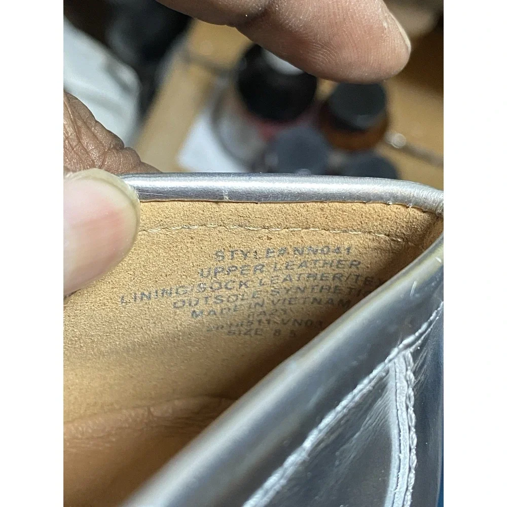 Madewell The Vernon Loafer in Silver Slip On Comfortable Women's Size‎ 8.5